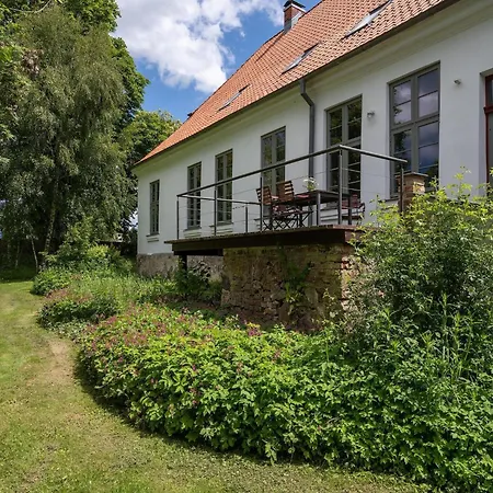 In Mit Terrasse Ferienhaus