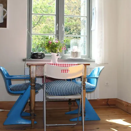 In Mit Terrasse Semesterbostad Steffenshagen